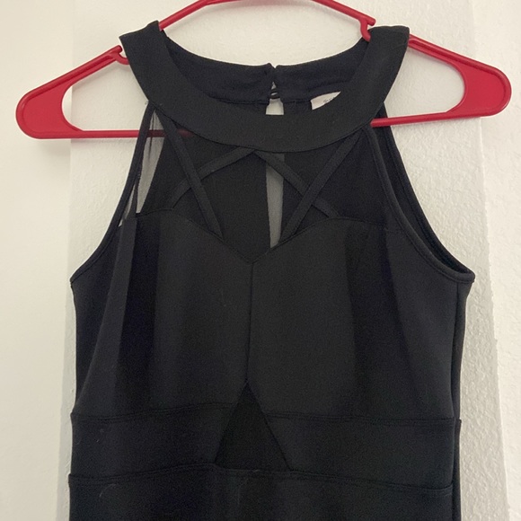 Maxi dress with inbuilt shorts - Picture 2 of 4